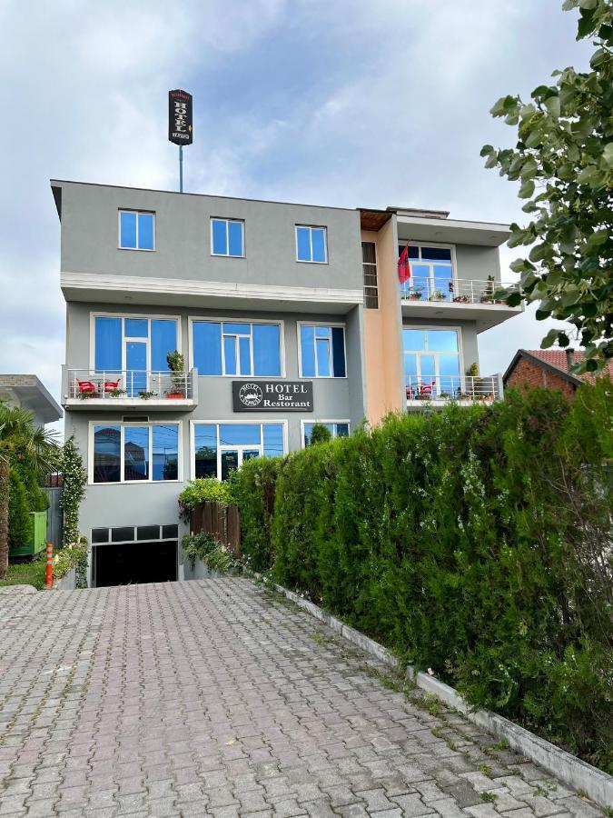 Hotel St.Pauli Shkodër Eksteriør bilde