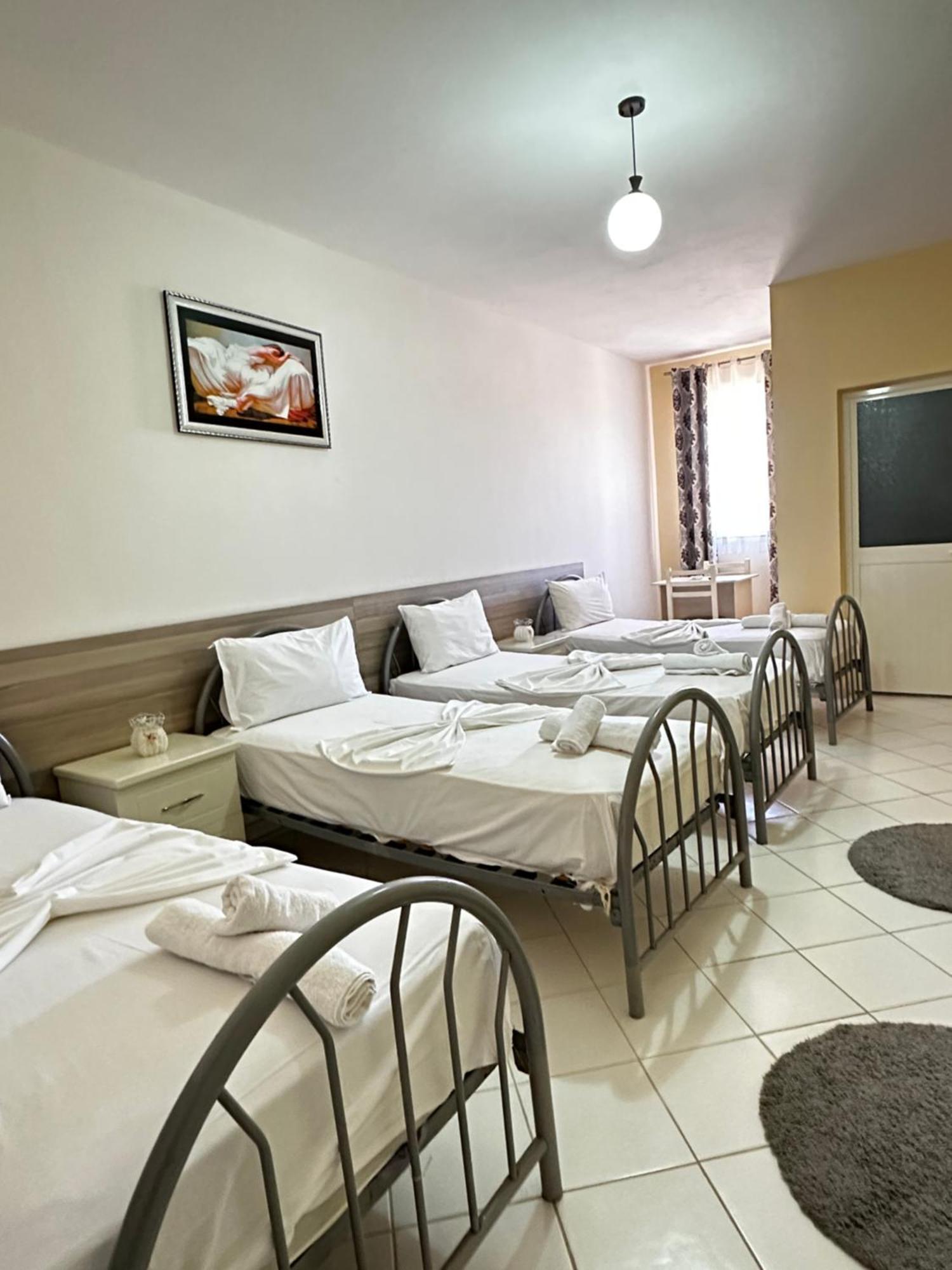 Hotel St.Pauli Shkodër Eksteriør bilde