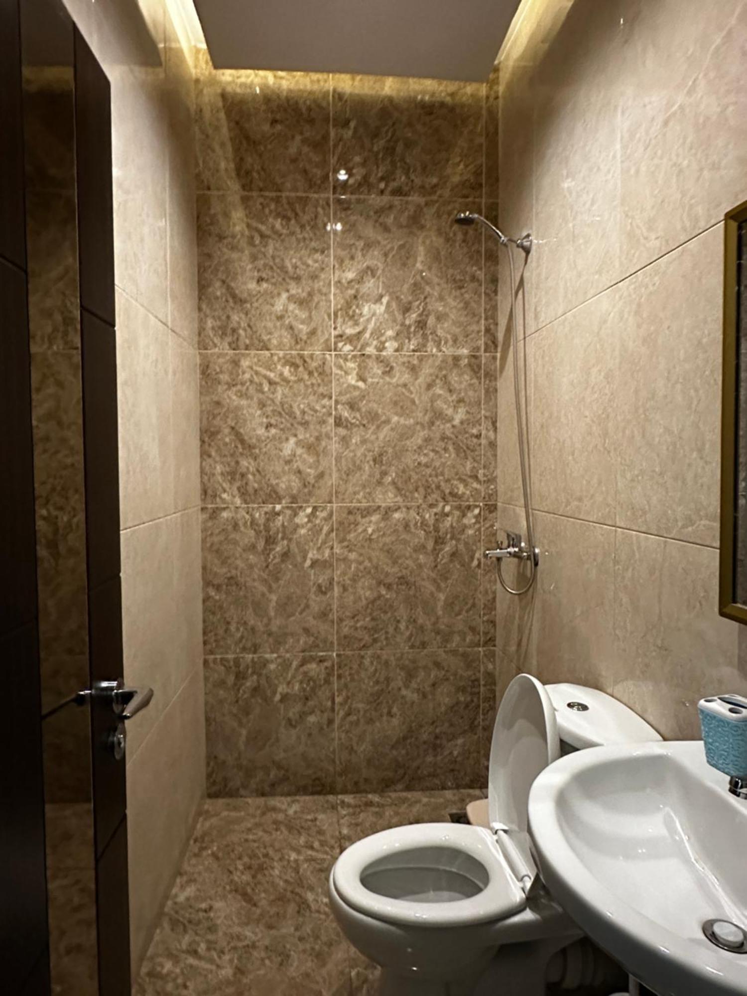 Hotel St.Pauli Shkodër Eksteriør bilde